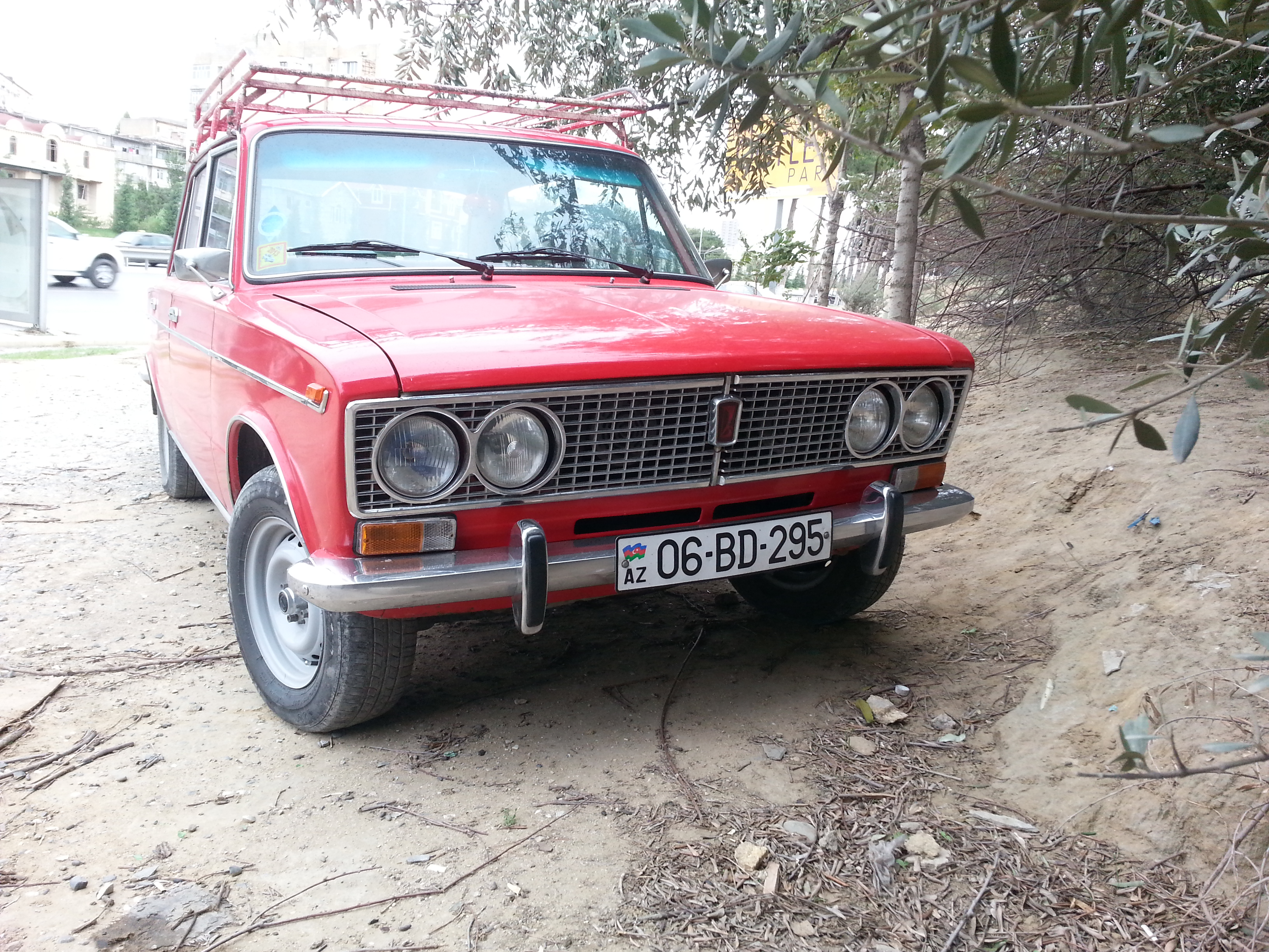 98699ff760a83dd997e3caa964f21598.jpg
