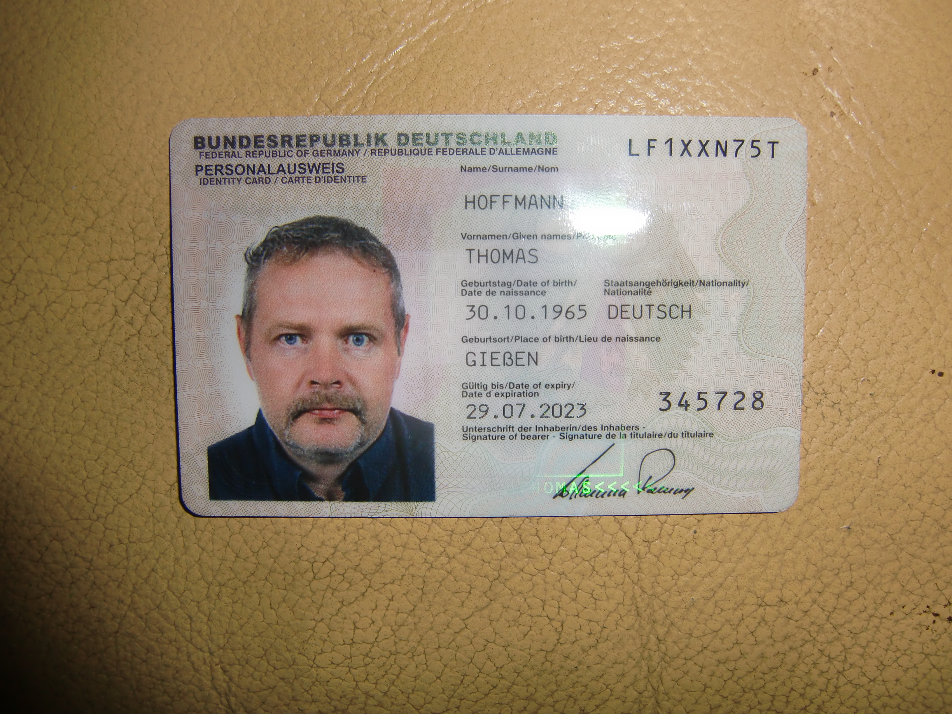Post index id. ID карта Германии. ID карта гражданина Германии.